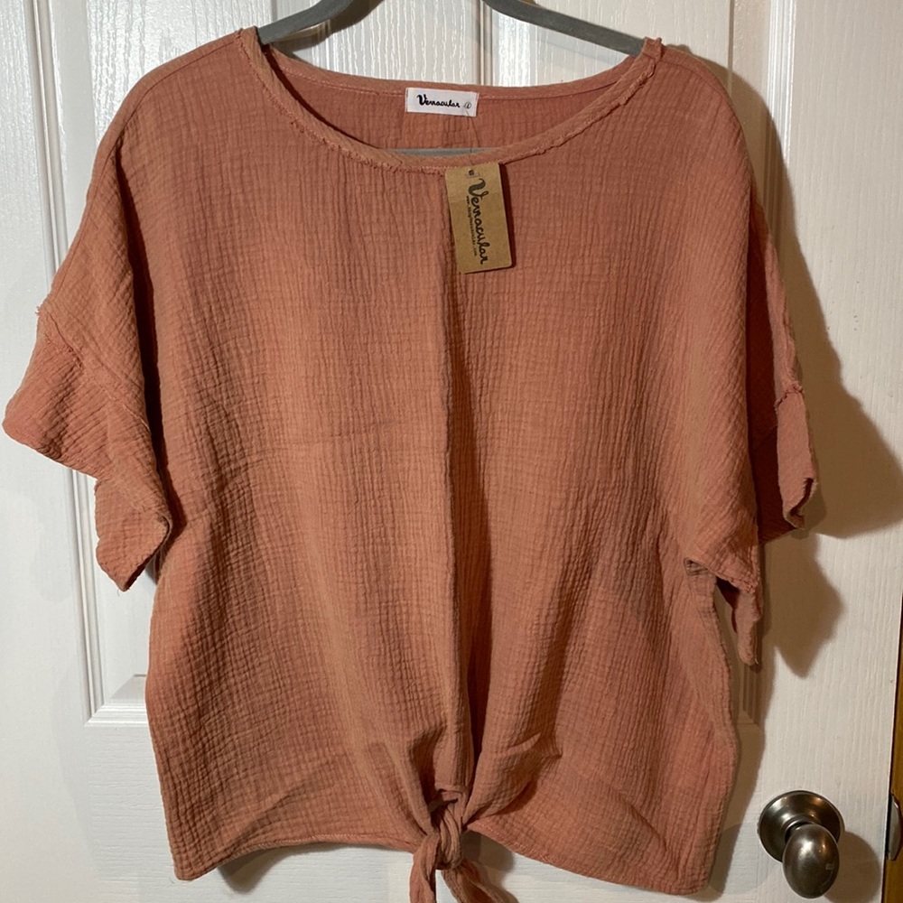 NWT Tie Front Top